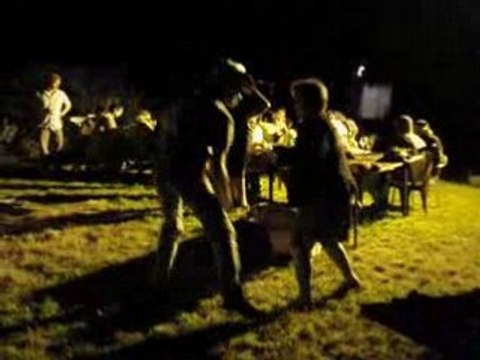 Parade nuptiale de bourguignons saoul