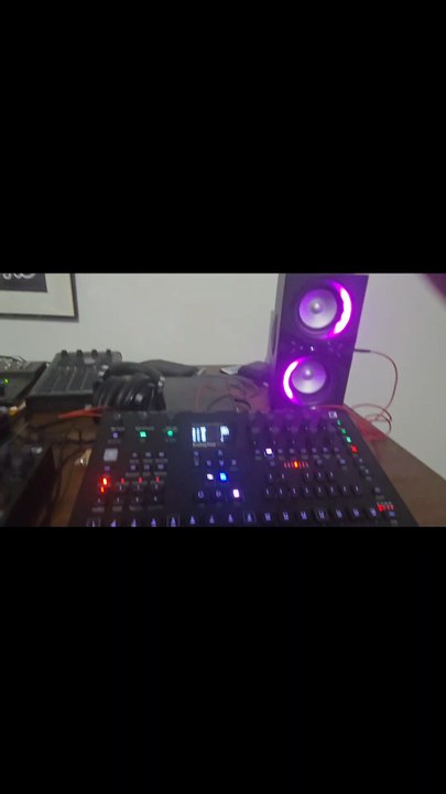 OCTATRACK  ONLY