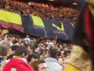 l'etendard lensois au stade de france