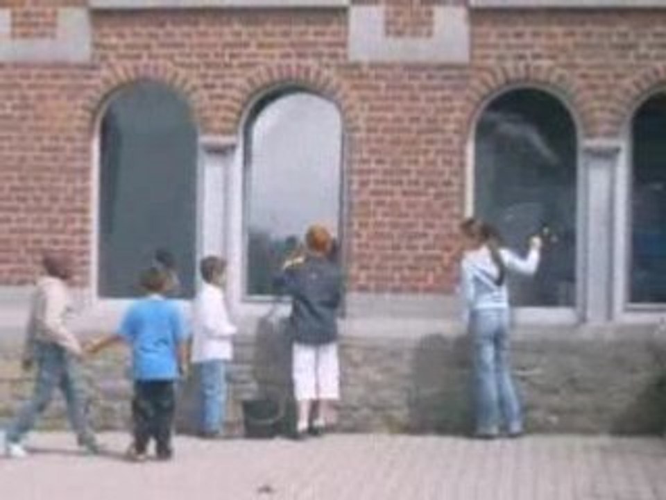 Pierre & Yasemin qui lave les vitres mdr xD