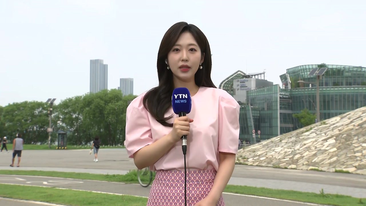 [날씨] 내륙 무더위 기승, 서울 체감 32℃...밤부터 충청 이남 장맛비 확대 / YTN