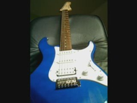 Moi joue de la guitare