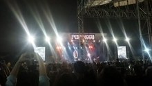 Nonton konser