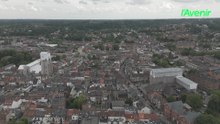 Le Brabant wallon vu du ciel : Wavre, les travaux de l'hôtel de ville et de l'église Saint Jean Baptiste