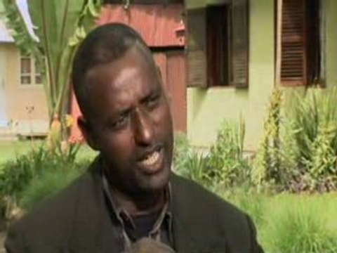 Muslim IMAM Finds Jesus Christ &stops persecuting Christians