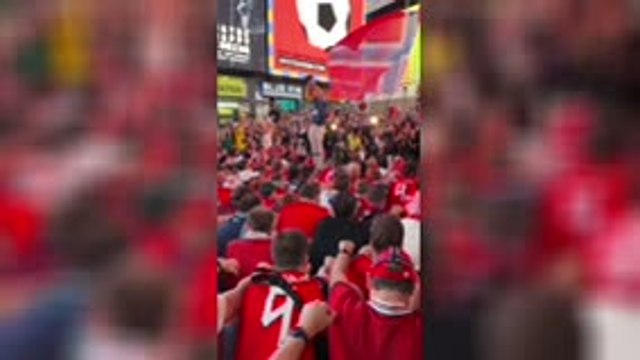 Norvège - Un Viking row géant à Times Square