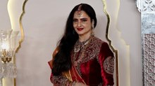 आखिर क्या है बॉलीवुड एक्ट्रेस रेखा की कमाई का असली जरिया?