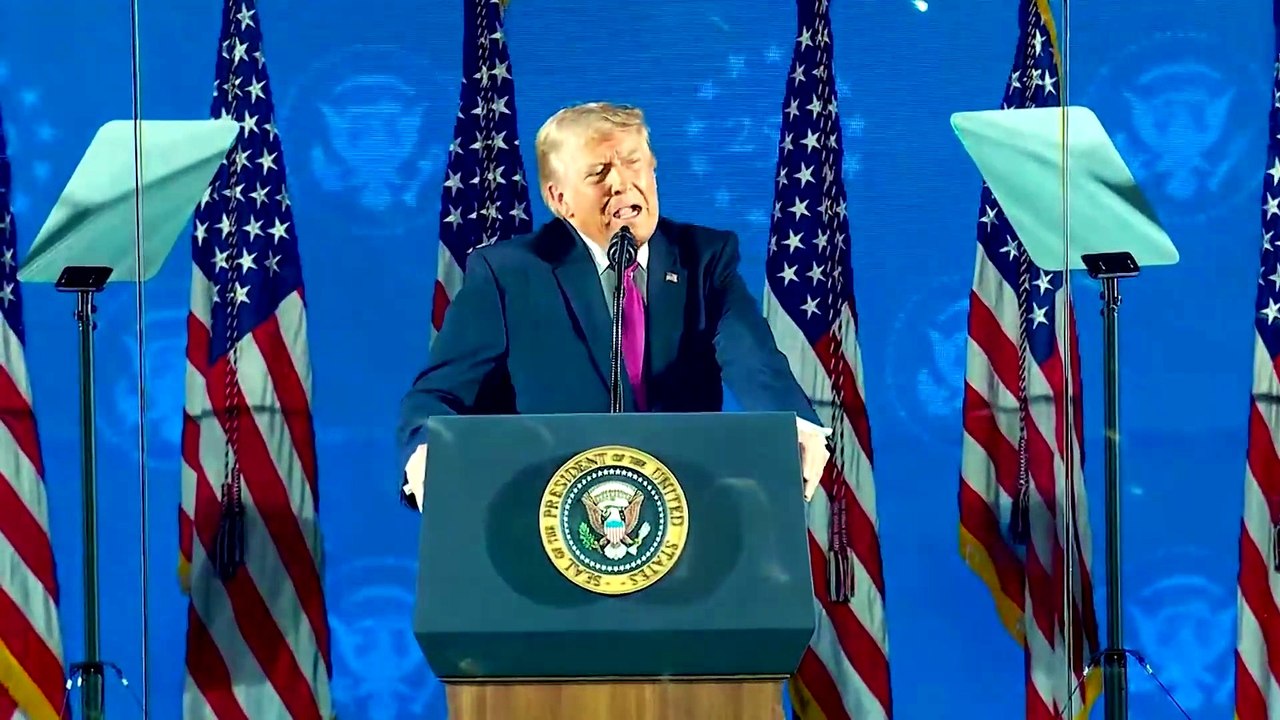 Trump ensalza la fuerza económica y militar de EEUU en el Día de la Independencia