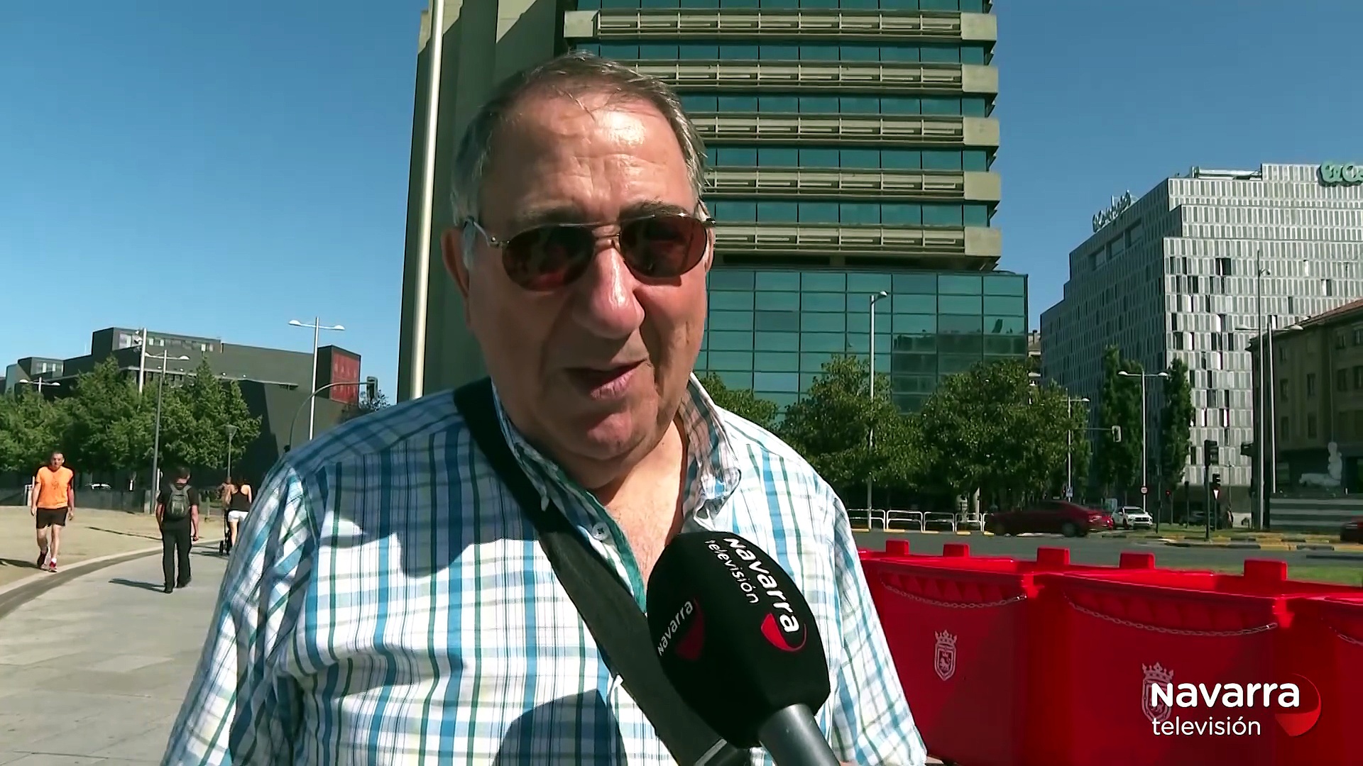 La fiesta sigue a pesar de las obras en Pamplona