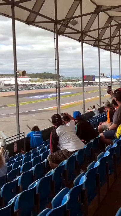 Kimi Antonelli beat Lewis Hamilton  sprintrace F1 silverstone 2026