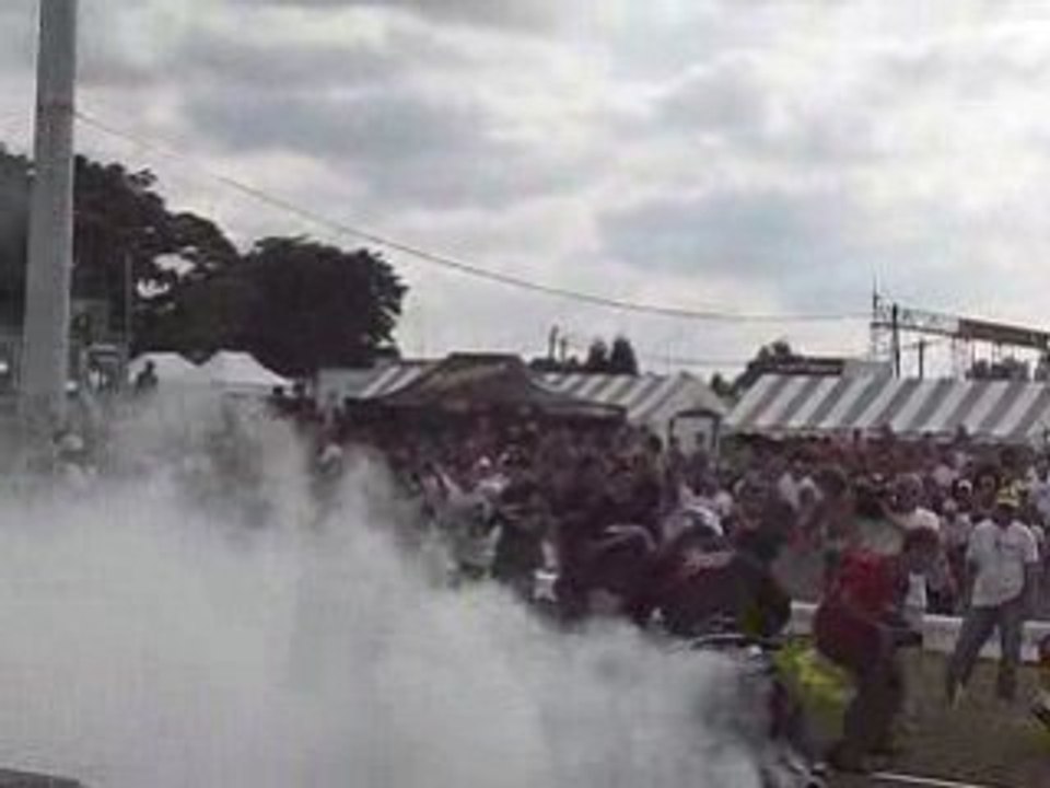 Darius paye son pneu au SBS 2008