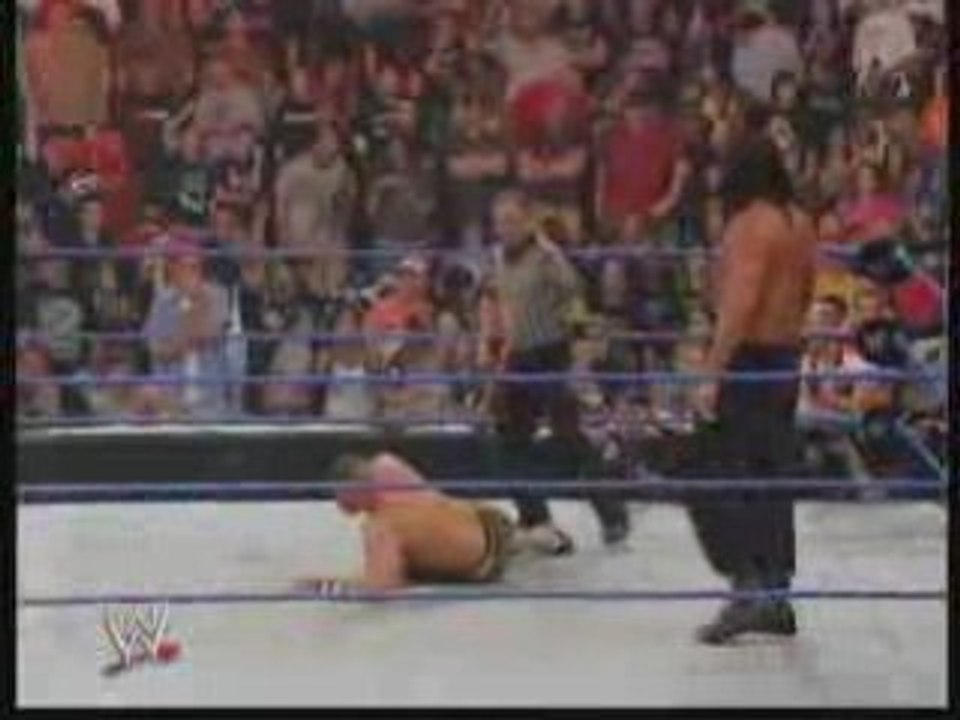 - John Cena vs Great Khali -