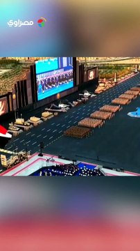 سلام الشهيد .. مشهد مهيب لأداء مجموعات الاصطفاف التحية لشهداء الوطن