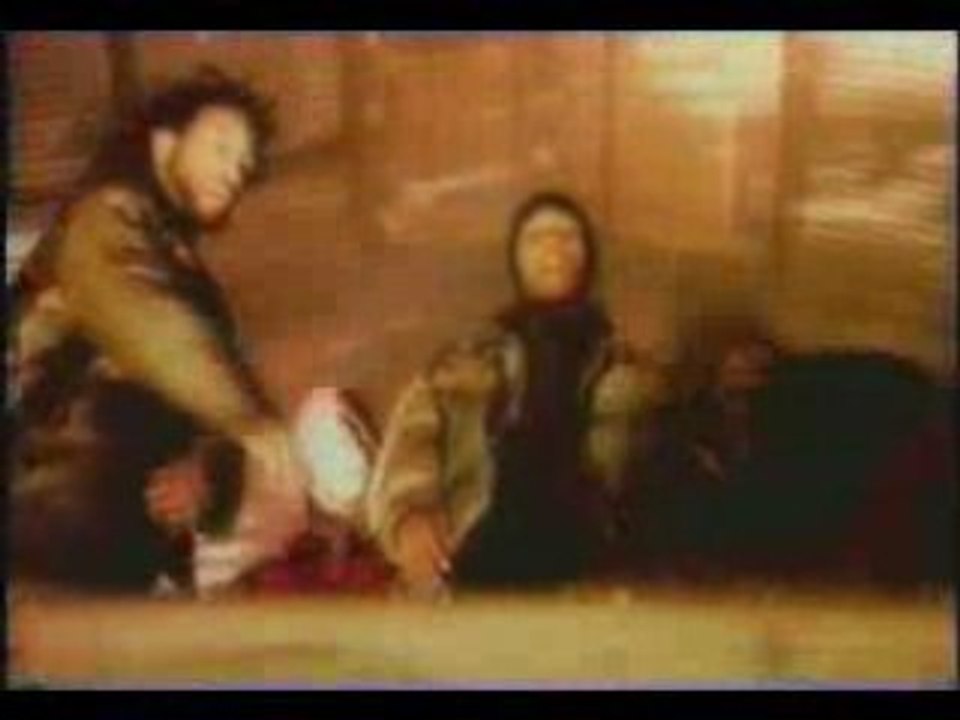 Gravediggaz Feat RZA - 1-800-Suicide