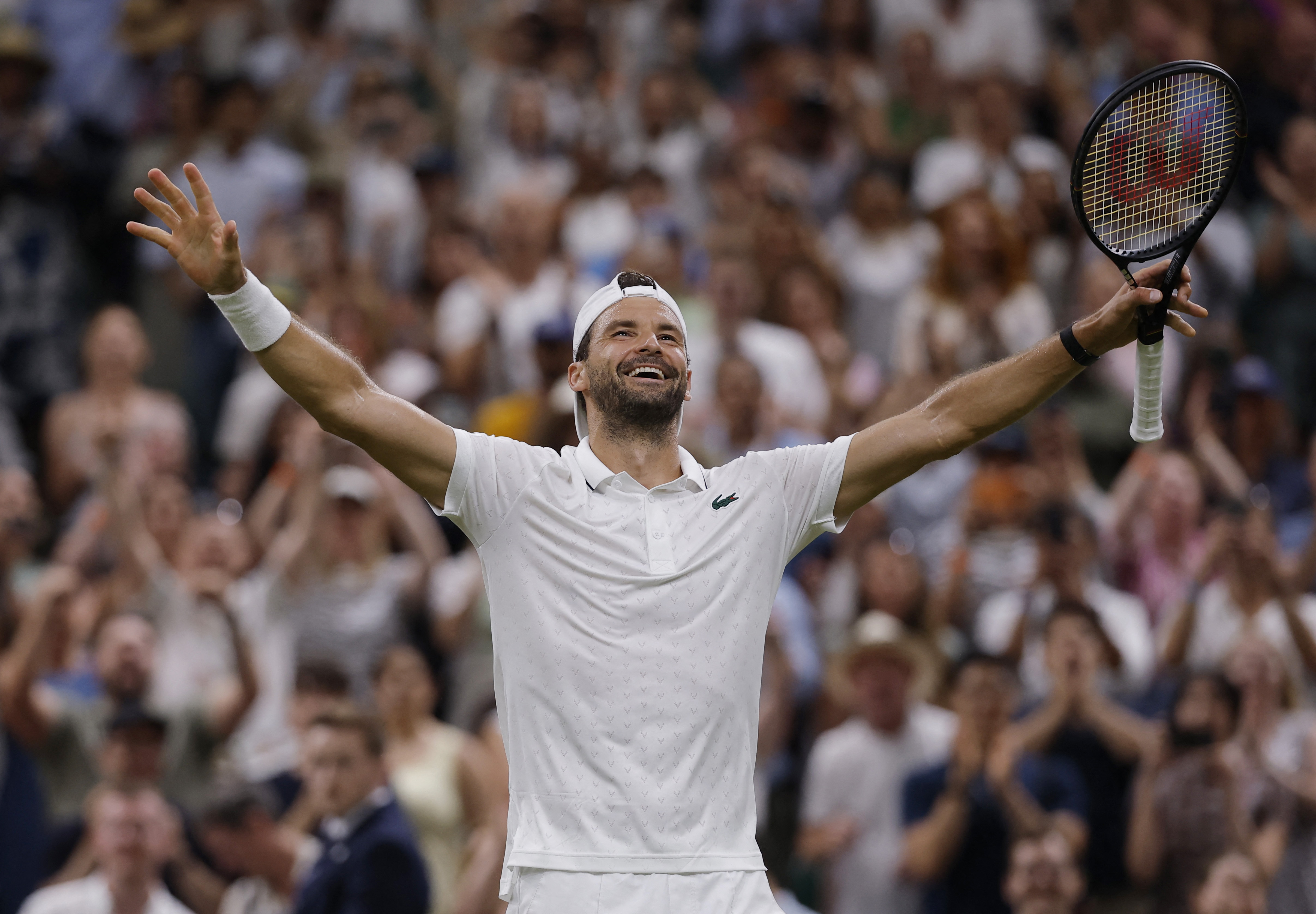 Wimbledon : Dimitrov confirme en éliminant Berrettini en cinq sets