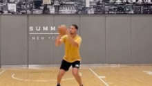 Klay Thompson looks lethal during the offseason as Warriors fans dream of a reunion