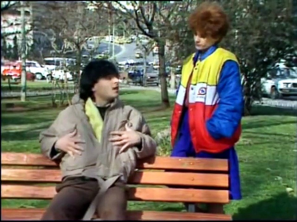 Πάρτυ για τρείς (1986)