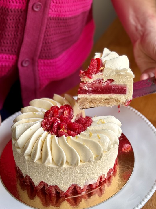Mon Framboisier de Folie | Entremets Framboise, Citron, Chocolat Blanc | Cours de Pâtisserie à Paris