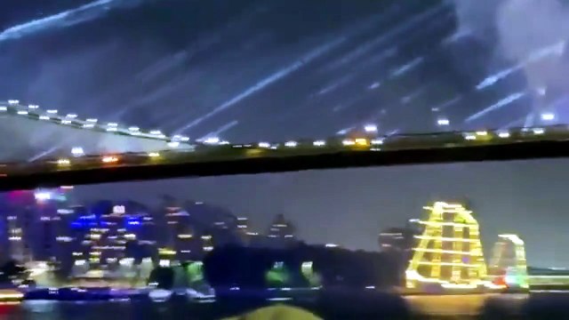 Usa, fiamme sul ponte di Brooklyn durante i fuochi d'artificio del 4 luglio