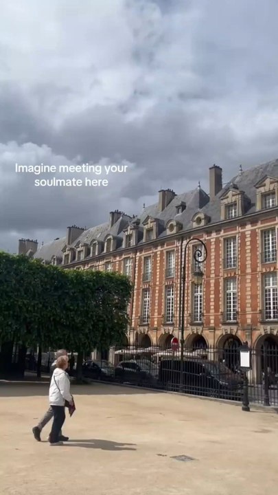 Place des Vosges, Paris