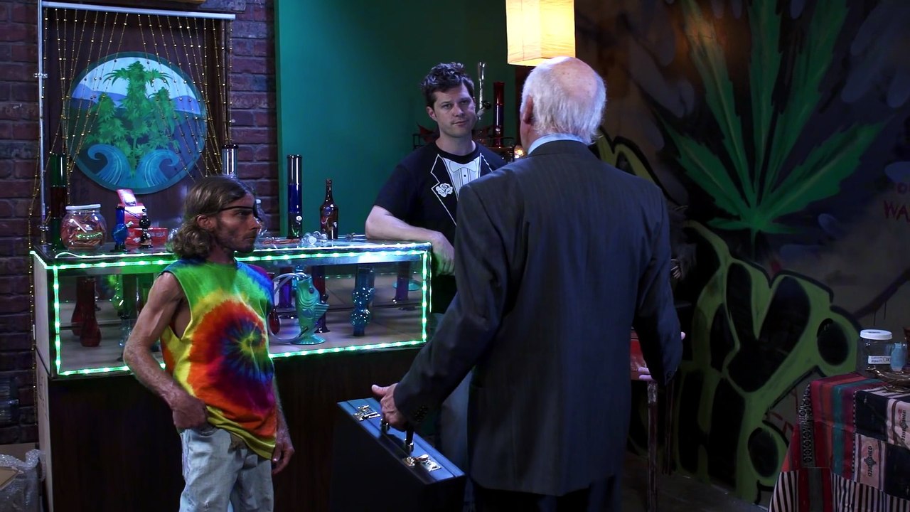 Gingerdead Man vs Evil Bong (2013)