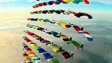 104 PARACHUTISTS FROM 20 COUNTRIES SET A WORLD RECORD