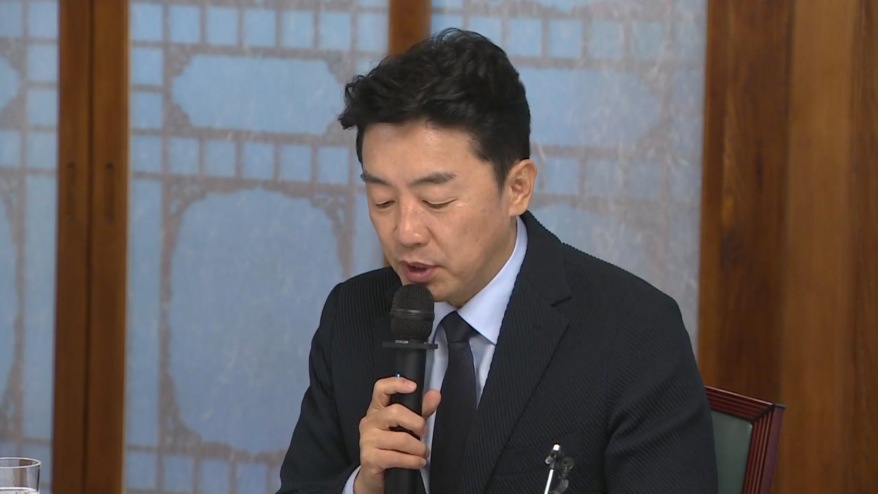 강훈식 "반도체 추가 세수로 '미래대응기금' 신설 추진" / YTN