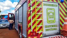 Bombeiros de Cascavel são acionados para combater incêndio em residência em Santa Tereza do Oeste