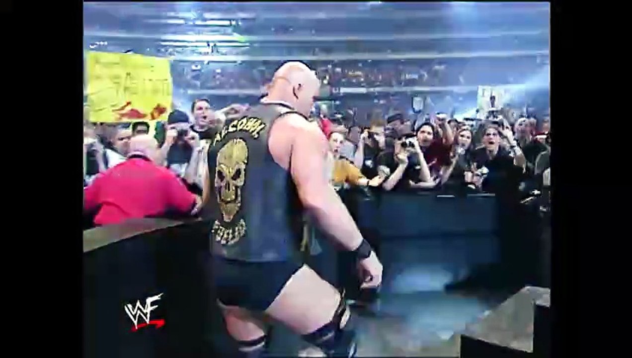 Stone Cold Steve Austin vs. Scott Hall (WrestleMania X8)
