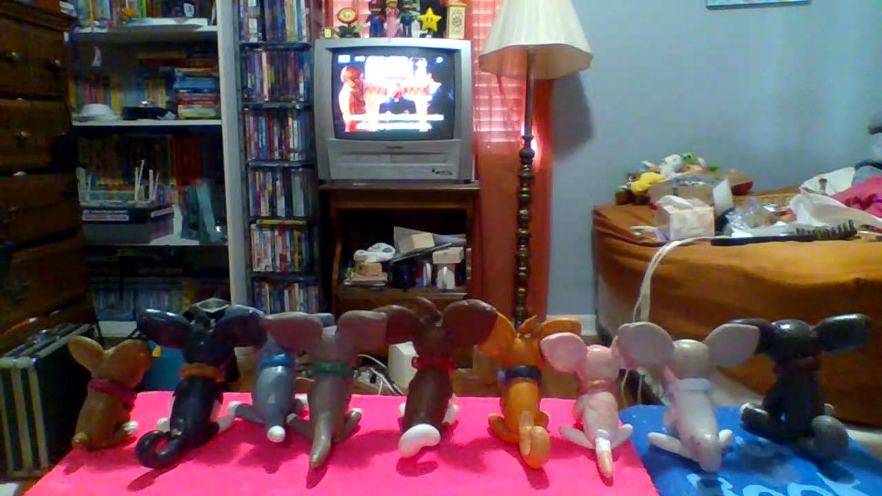 The Power Pups and Paola watch Beverly Hills Chihuahua 2 Part 1