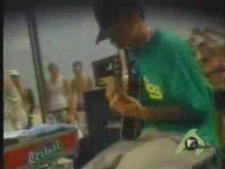 Limp Bizkit - Sour (Acoustic Performance) MTV