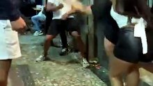 Brigas na madrugada