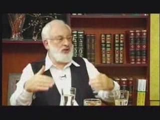 Почему женщина рожает?