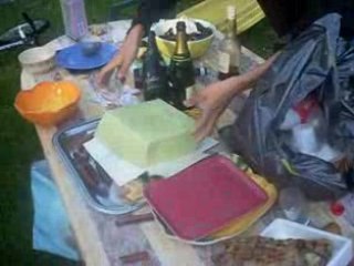 Tarte dans la gueule a Manon