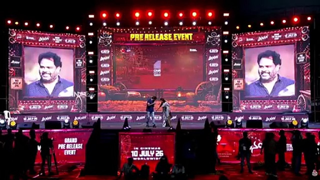 Actor Sunil Speech @ Lenin Movie Grand Pre-Release Event