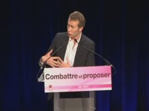 Guillaume Garot à la Maison de la Chimie, le 28 juin 2008