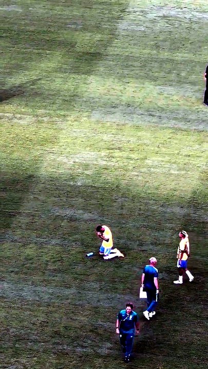 Neymar en larmes, une page de sa carrière se tourne