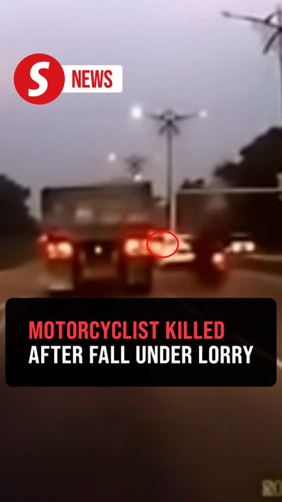 Motorcyclist killed in three-vehicle collision on Pasir Gudang highway