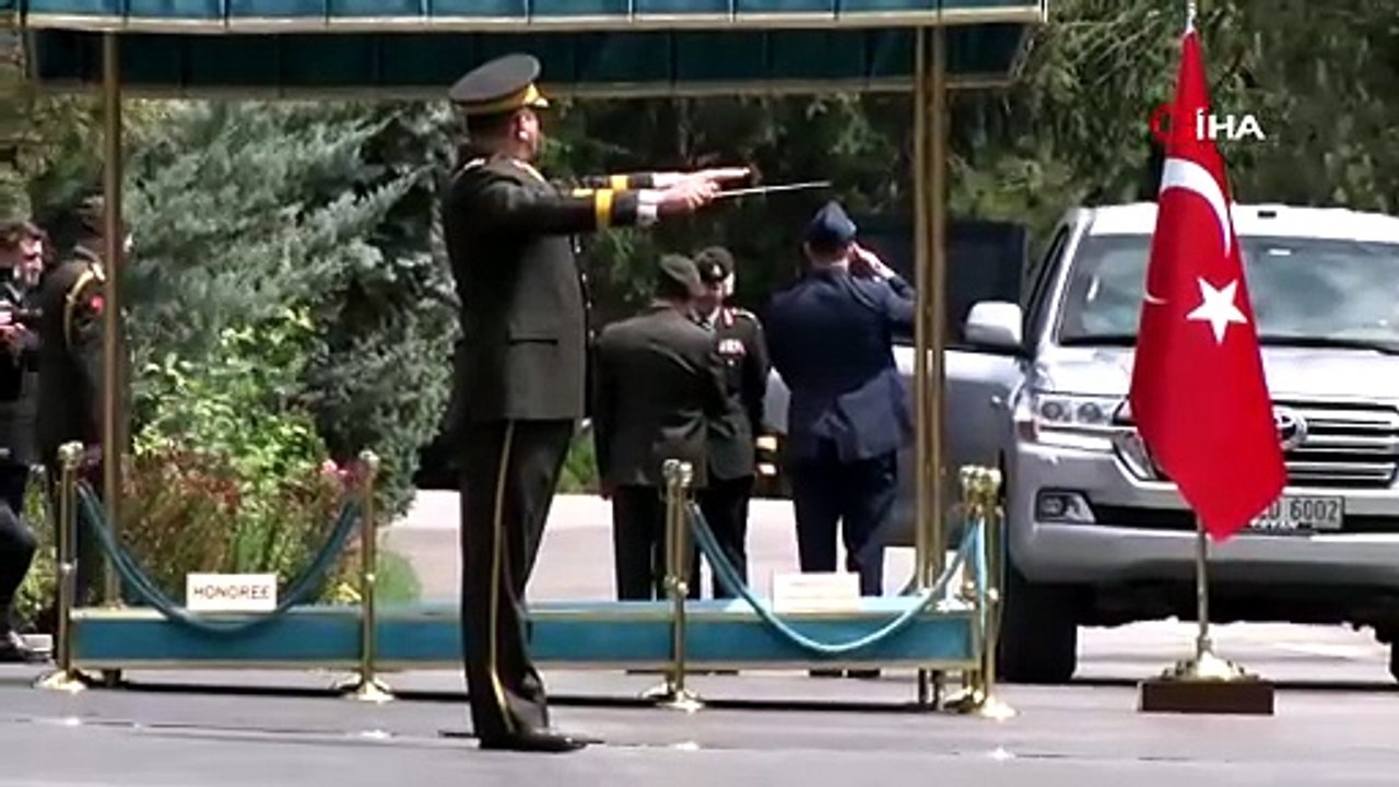 Genelkurmay Başkanı Bayraktaroğlu, Kanadalı mevkidaşı Carignan ile görüştü