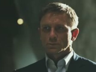 Regardez la bande-annonce de James Bond : Quantum of Solace 🎬