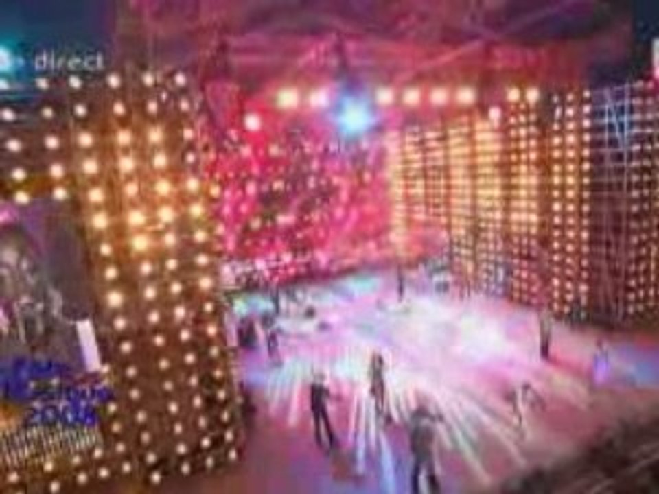 Estelle feat Kanye West - American Boy (Fete de la Musique)