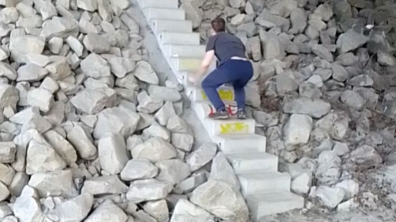 Boy Jumps Thirty-One Stairs In Six Leaps On Steep Under-Bridge Staircase In Budapest