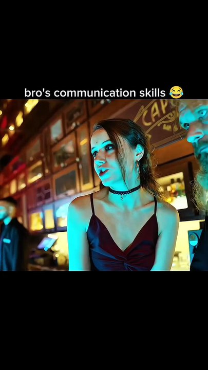 Bro’s Communication Skills Are Next Level 😂 | Farzi Funny Bargaining Scene | Shahid Kapoor