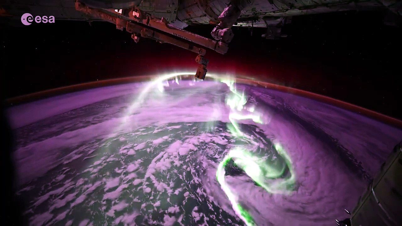 Aurore boréale filmée depuis l’ISS... magique