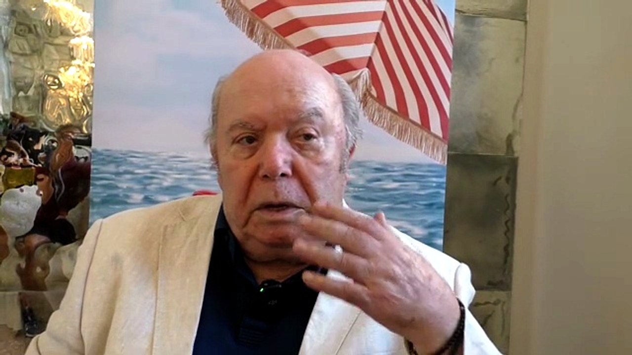 Lino Banfi: «Festeggio 90 anni in famiglia pensando a mia moglie Lucia che mi avrebbe detto commossa: "Hai visto dove sei arrivato"?»
