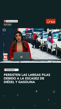 #Comunidad l La escasez de diésel y gasolina continúa afectando a miles de conductores. En diferentes estaciones de servicio, las largas filas persisten mientras los usuarios esperan por horas para poder abastecerse de combustible.