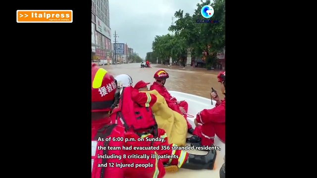 Il sud della Cina colpito da un tifone, evacuate centinaia di persone