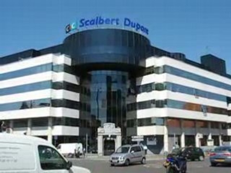 Lille : Immeuble de verre banque CIC