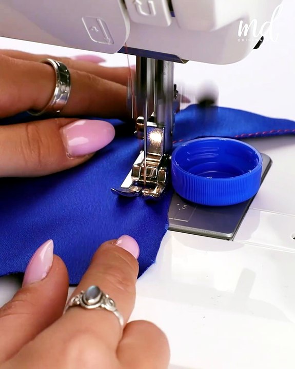 Sew like a pro with these tips! 🧵✂️