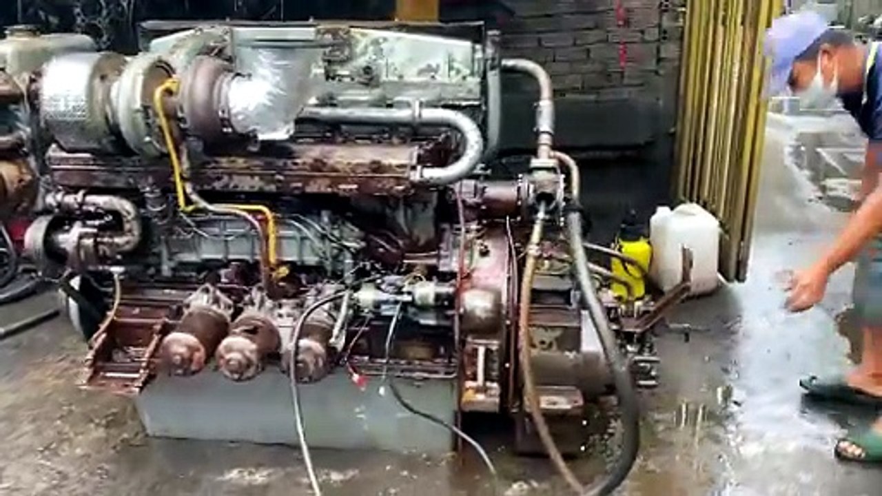 MITSUBISHI S6B2 ( 420 HP )